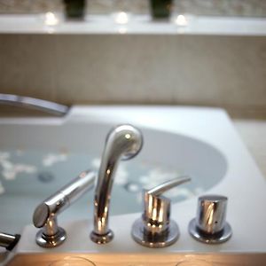 Executive King Suite